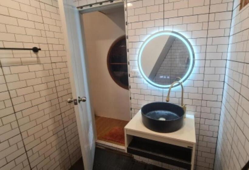 Lomakeskus Sirine​ Onsen​ รีสอร์ทออนเซนวิวทะเลหมอก