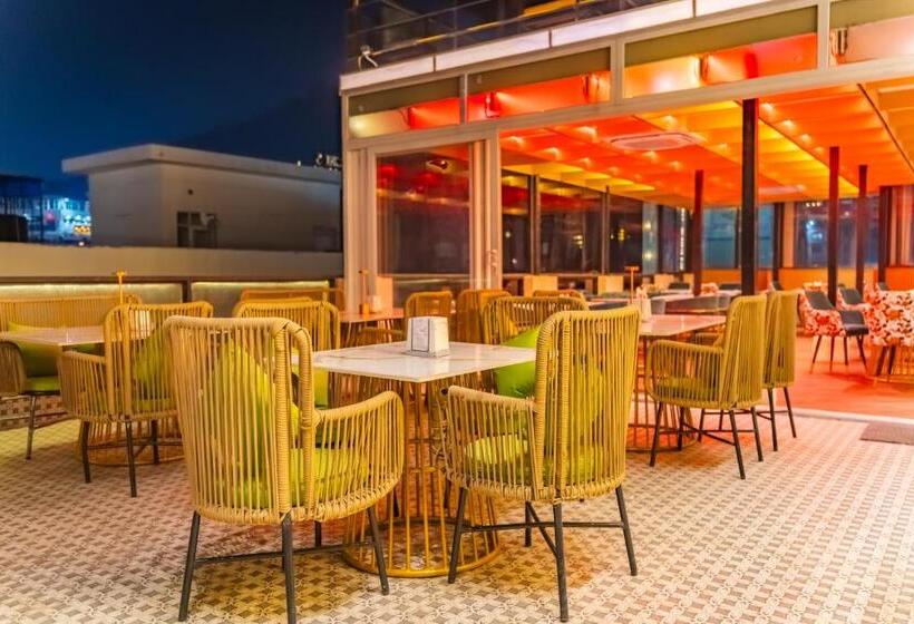 Ski Hotels And Resorts Rishikesh