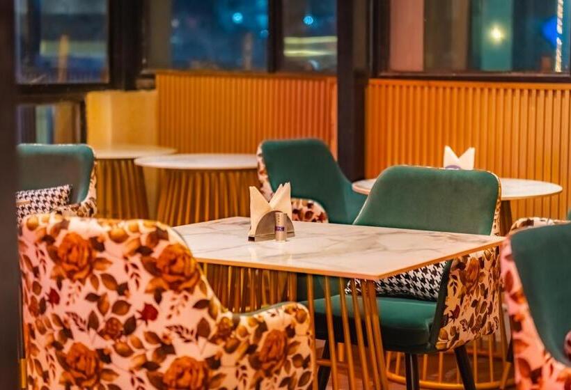 Ski Hotels And Resorts Rishikesh