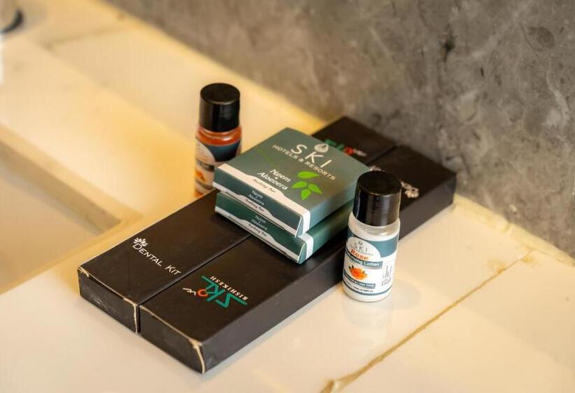 Ski Hotels And Resorts Rishikesh