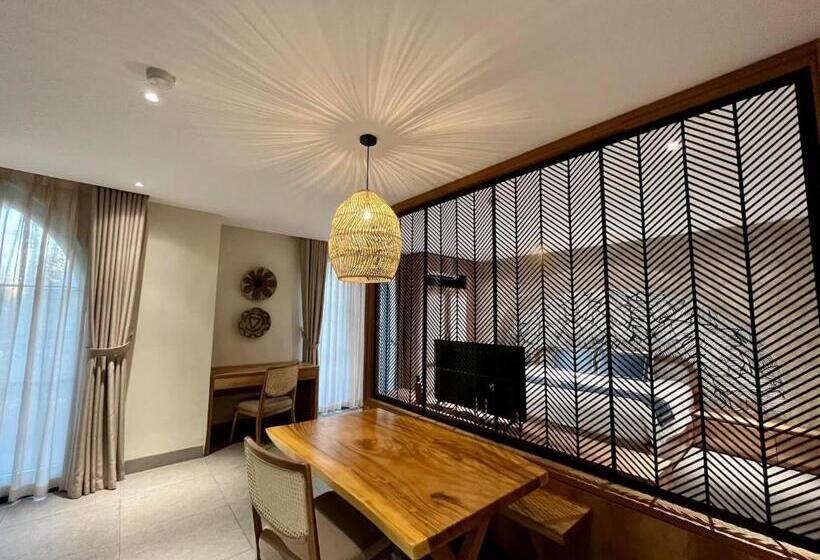 Solmare Hotel & Shampoo Spa