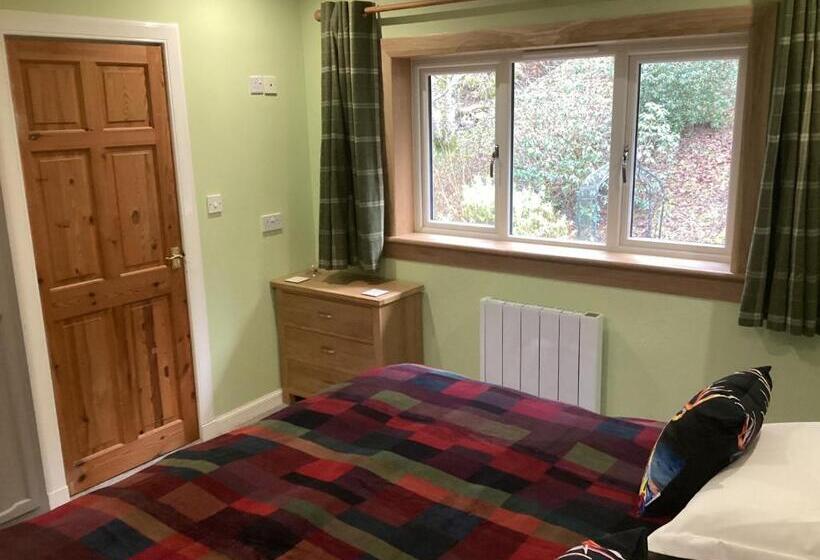 Taigh Sealladh Fèidh B&b