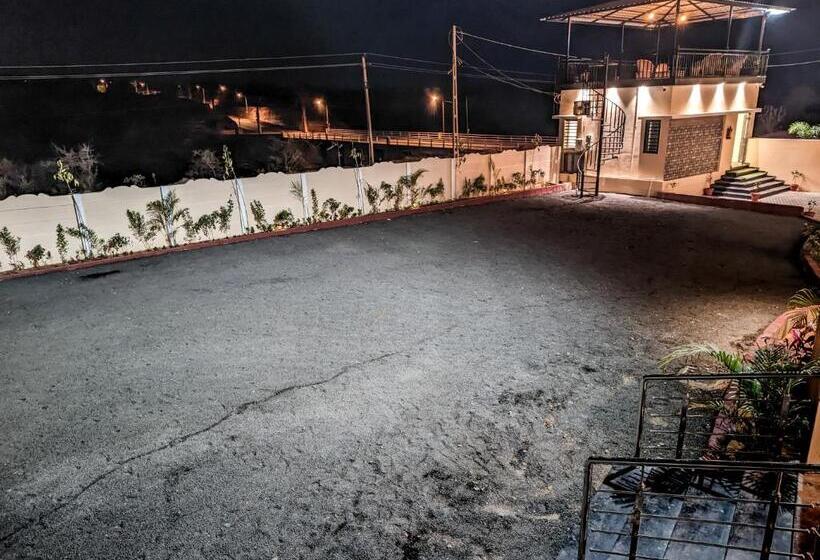 The Royal Rivera Resort