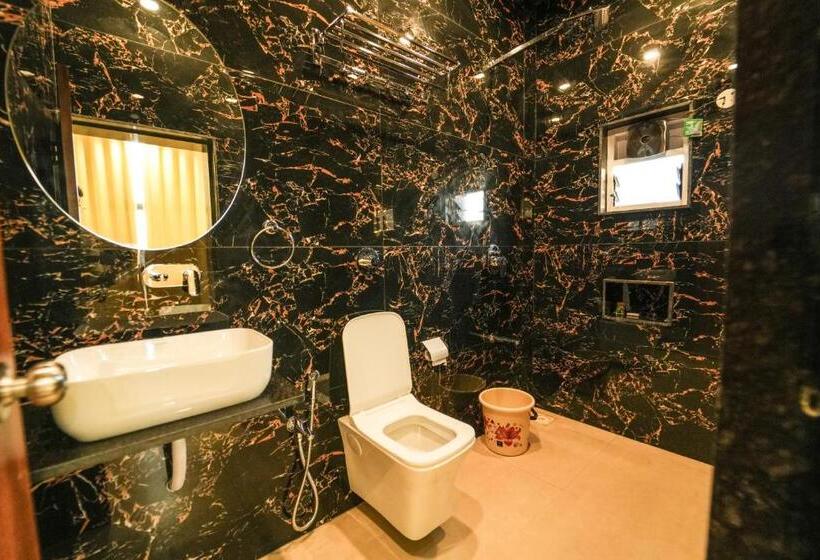 The Royal Rivera Resort