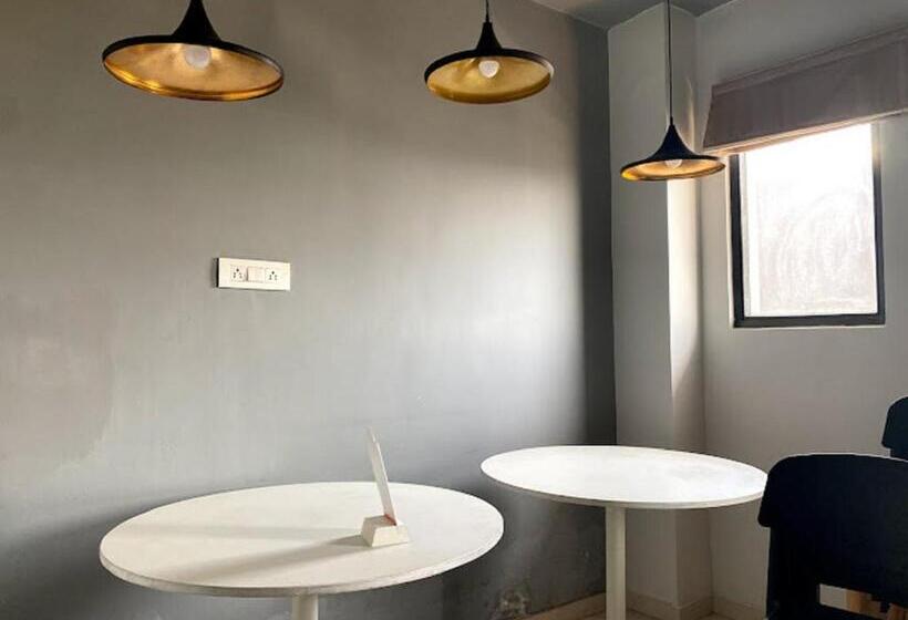 The Umen Hotel Sector 49