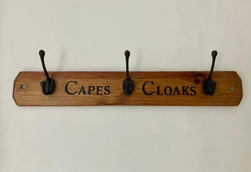 Yew Tree House, Bed & Breakfast In Colchester