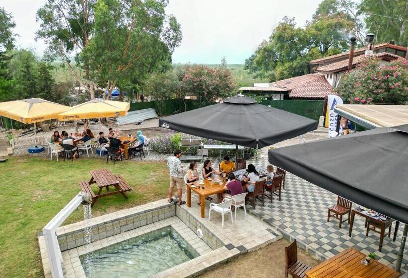 Akyaka Nehir Butik Otel