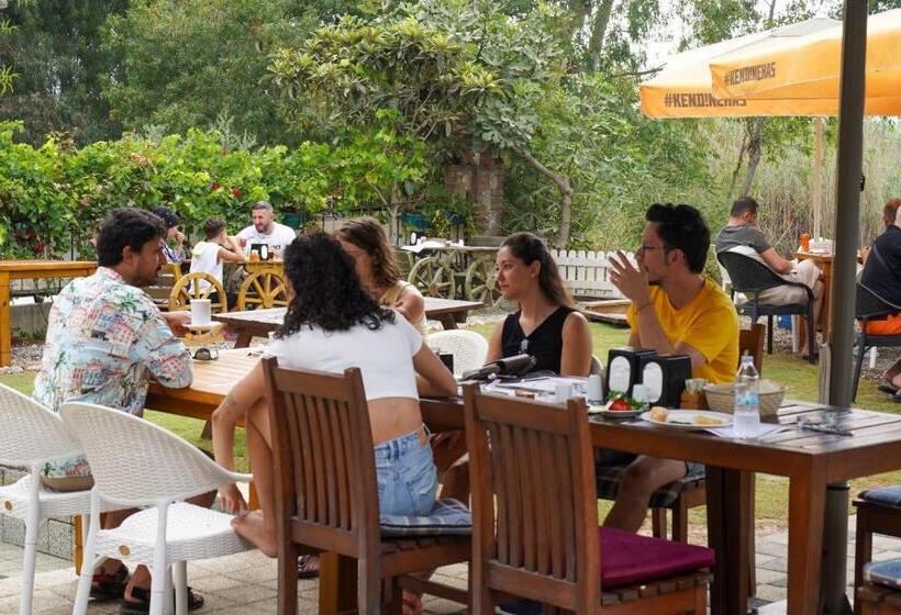 Akyaka Nehir Butik Otel