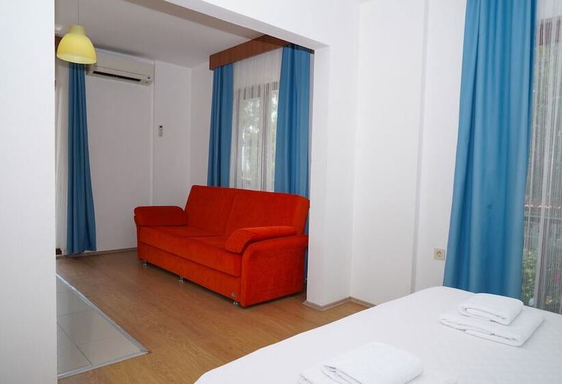 Akyaka Nehir Butik Otel