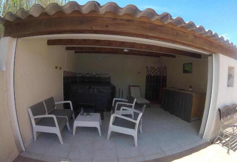 צימר Aux Portes De La Camargue