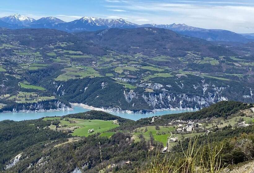 צימר Bol D Air 04 à Chantemerle 04140 Seyne Les Alpes