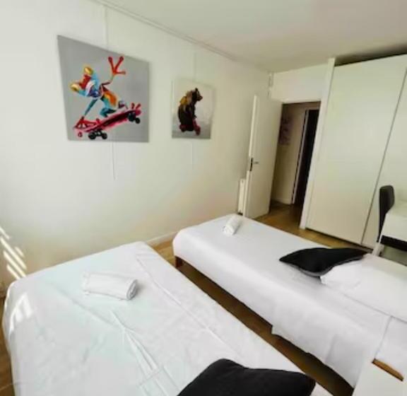 住宿加早餐 Chambre Double Dans Appartement, Fibre, Rer B