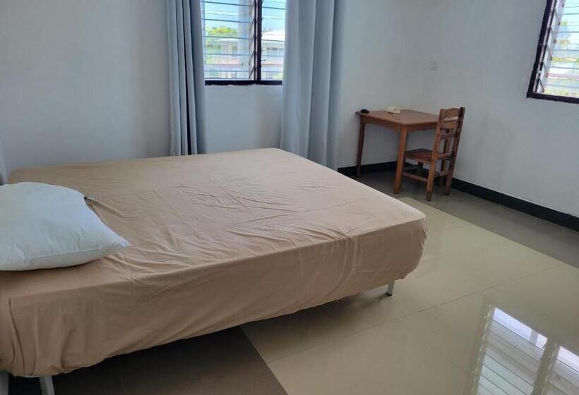 Bed and Breakfast Chinese Family Kingdom