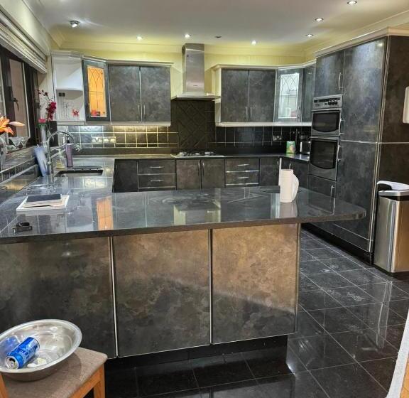 צימר Krystal Residence