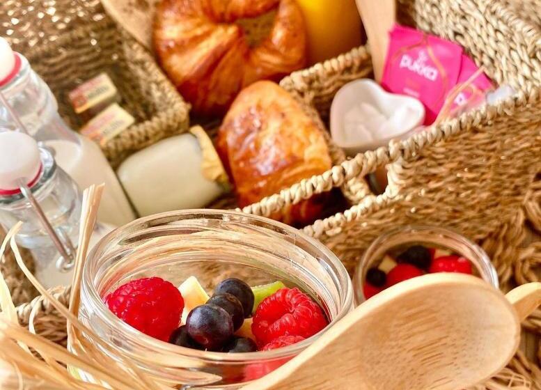 ベッドアンドブレックファースト La Grange Des Amoureux Piscine Jacuzzi Et Massages