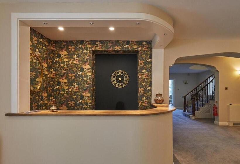 Bed and Breakfast Lordington Park