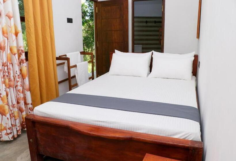 민박 Opera House Hiriketiya#