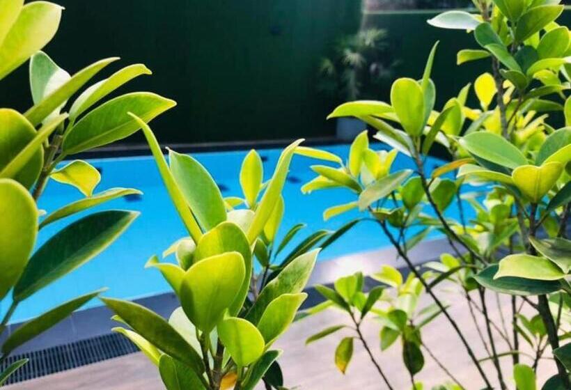 민박 Tharumini Villa