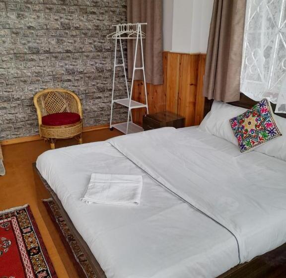 민박 Yalung Homestay