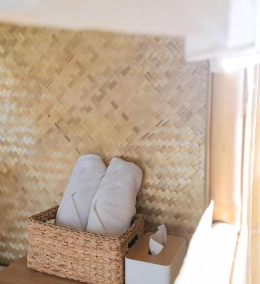 Hotel บ้านไทยไออุ่น @ทุ่งขนอนหลวง