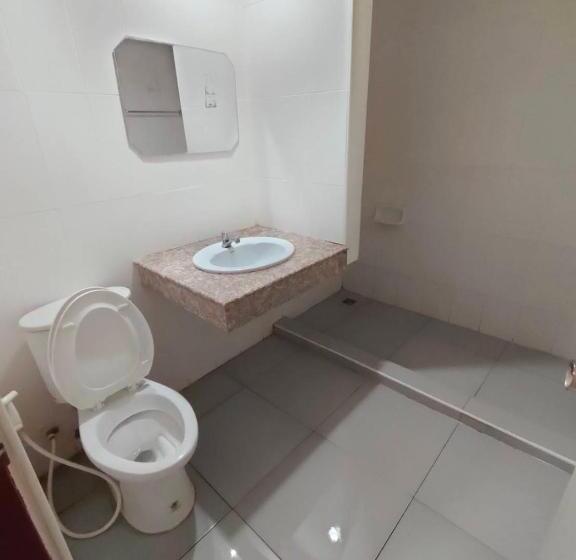 فندق โรงแรมสบายโฮเต็ล