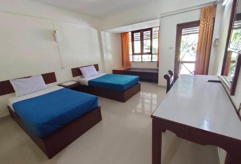 فندق โรงแรมสบายโฮเต็ล