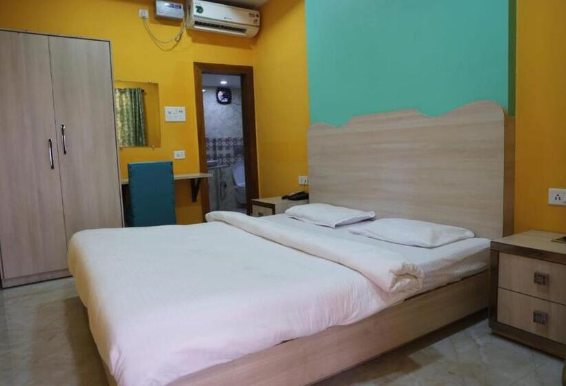 هتل Borasinn Guest House