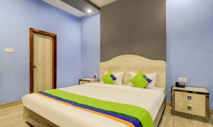 هتل Borasinn Guest House