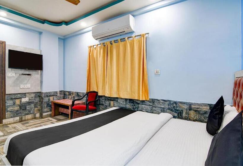 هتل Brill A G Star 500m From International Airport