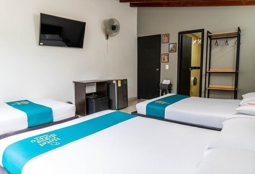 هتل Casa Botero Medellín