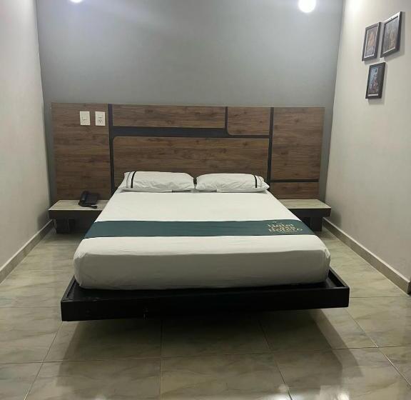 هتل Casa Botero Medellín