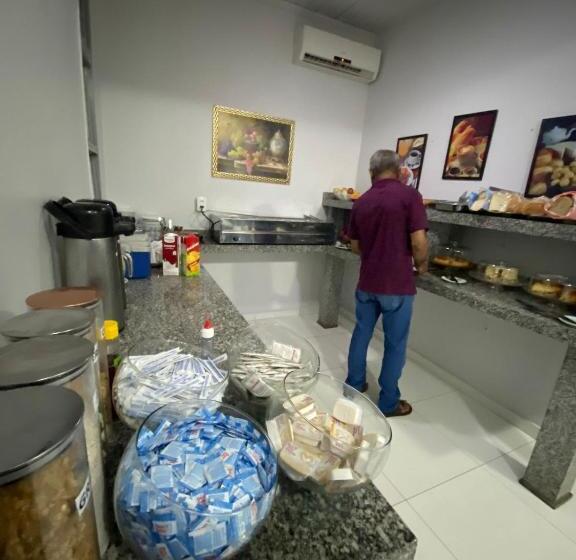 ホテル Dos Viajantes