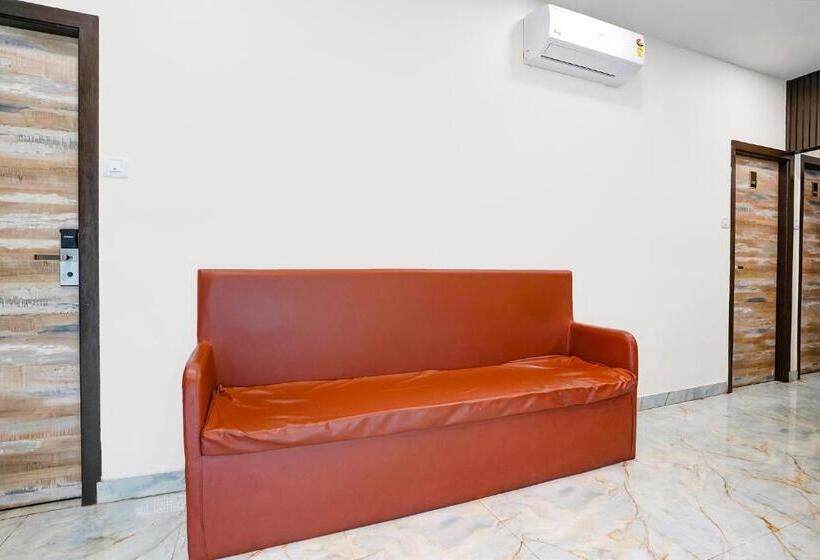 فندق Fabexpress Good Luck Residency   Nr Nesco Exhibition Center