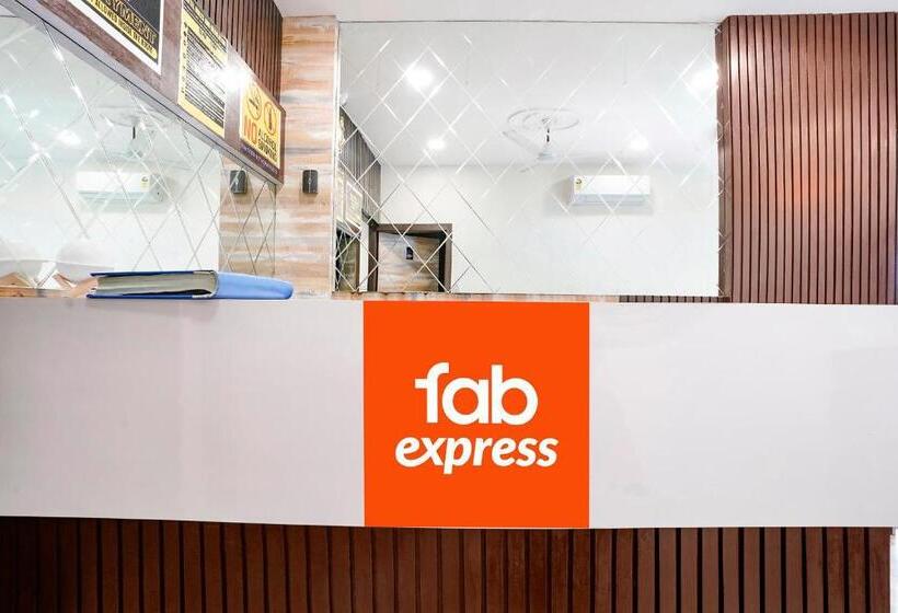 فندق Fabexpress Good Luck Residency   Nr Nesco Exhibition Center