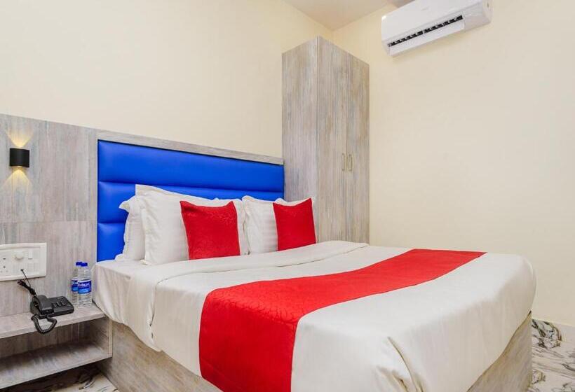 فندق Fabexpress Good Luck Residency   Nr Nesco Exhibition Center