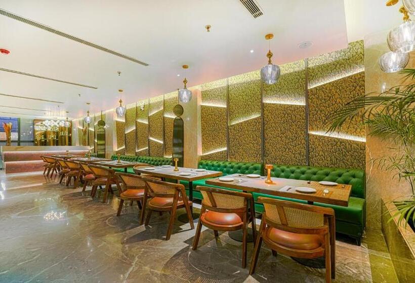 فندق Levelup Signature