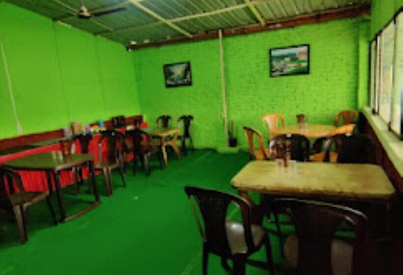 בית מלון כפרי Narayan Valley Resort , Sonprayag