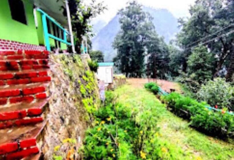 בית מלון כפרי Narayan Valley Resort , Sonprayag