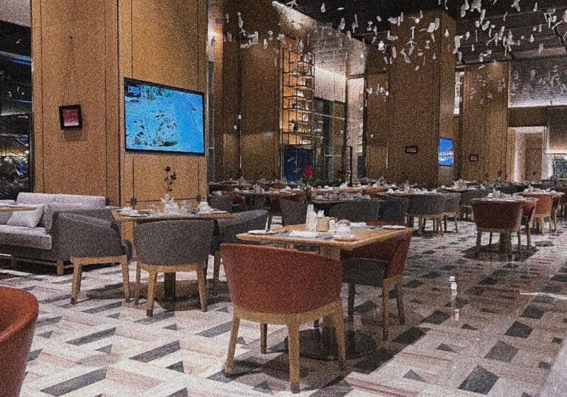 בית מלון כפרי Narcissus The Royal