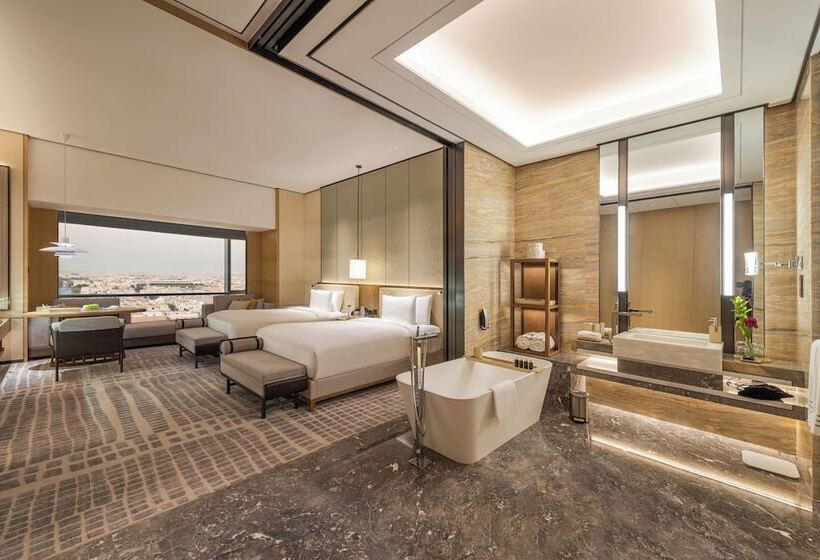 בית מלון כפרי Narcissus The Royal