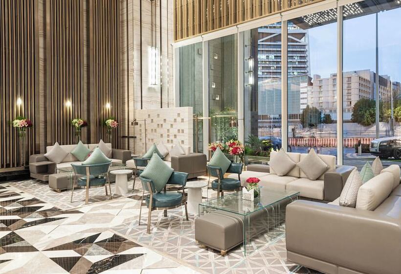 בית מלון כפרי Narcissus The Royal