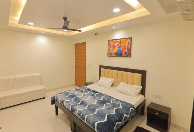 호텔 Nova Inn By Stayapart