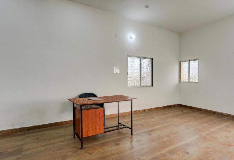 호텔 Shivansh Banquet And