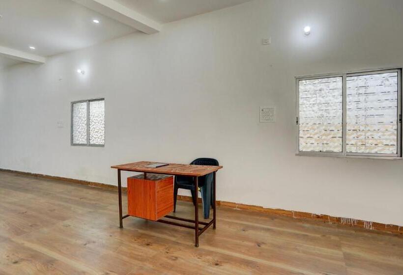 호텔 Shivansh Banquet And