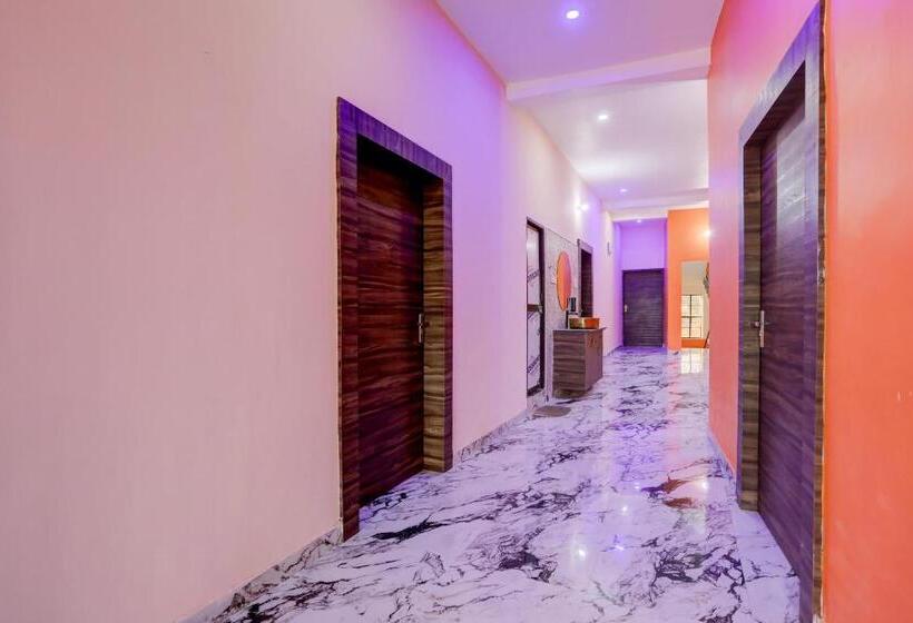 호텔 Shivansh Banquet And