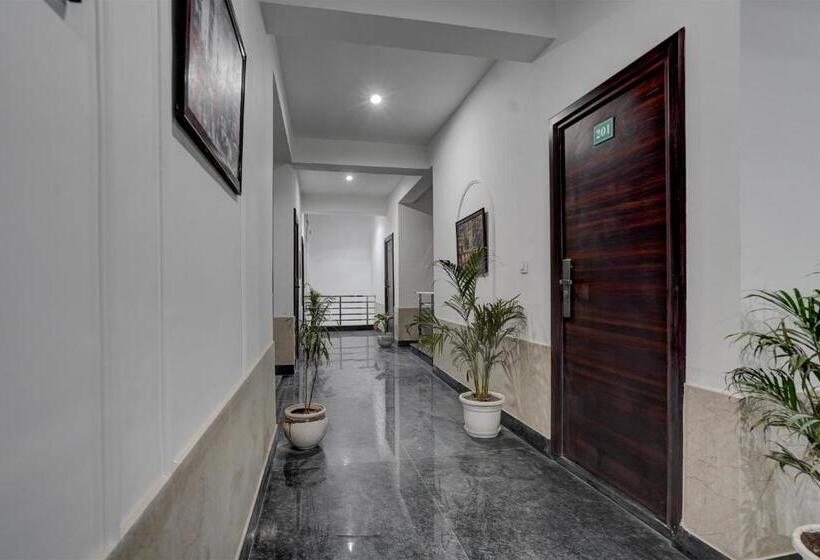 فندق Oyo The Swarnim