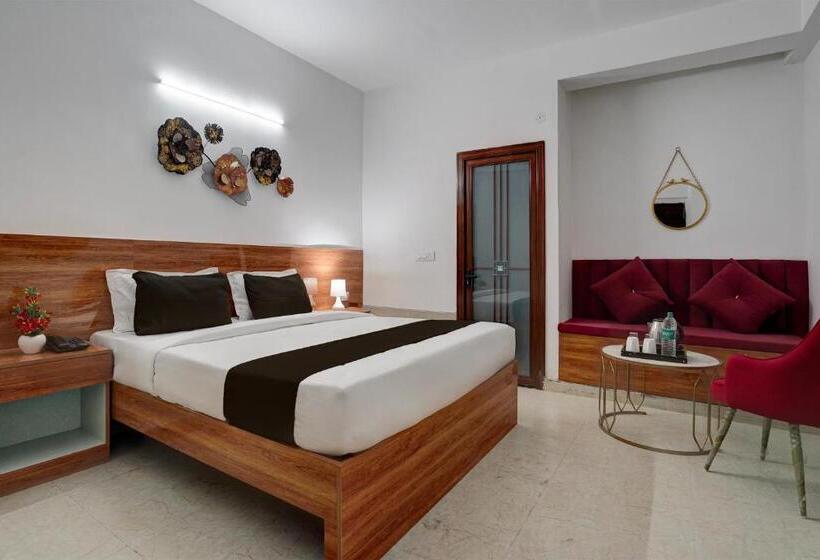 فندق Oyo The Swarnim