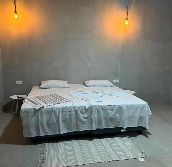 فندق Palms Lodge