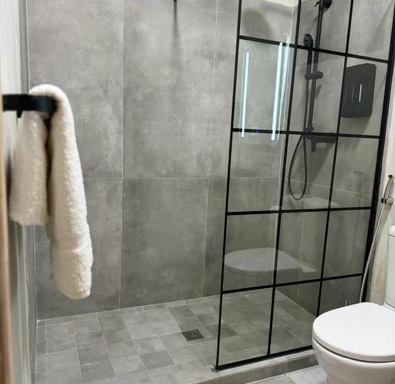 فندق Palms Lodge