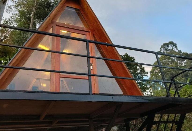 ホテル Papathi Farm House